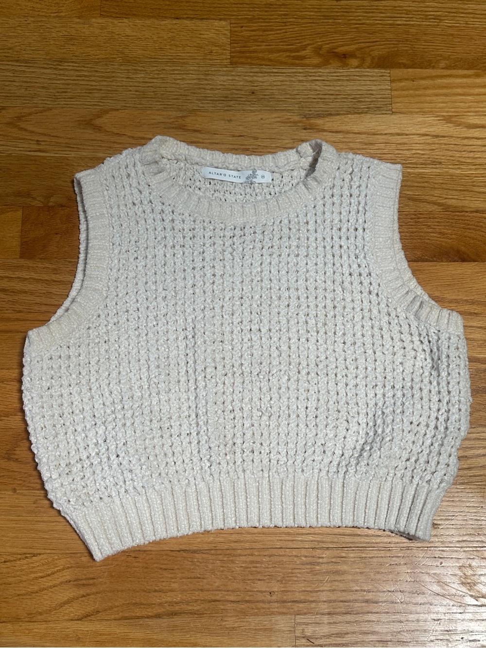Altar'd State Cream Sleeveless Knit Crewneck Sweater Vest